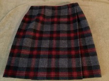 Talbots Plaid Red, Grey, Green Wrap Skirt Knee Length Fully Lined Sz 6, Preppy