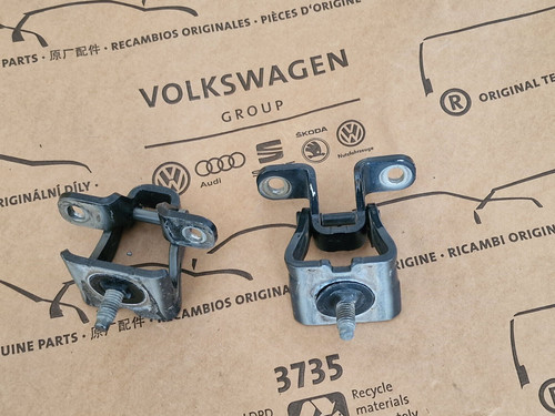 VW Seat Satz 2x Scharnier Heckklappe Klappenscharnier 5G6827301C Grau