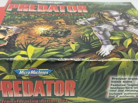 1997 Micro Machines Predator Transforming Action Set Playset MISB Movie RARE
