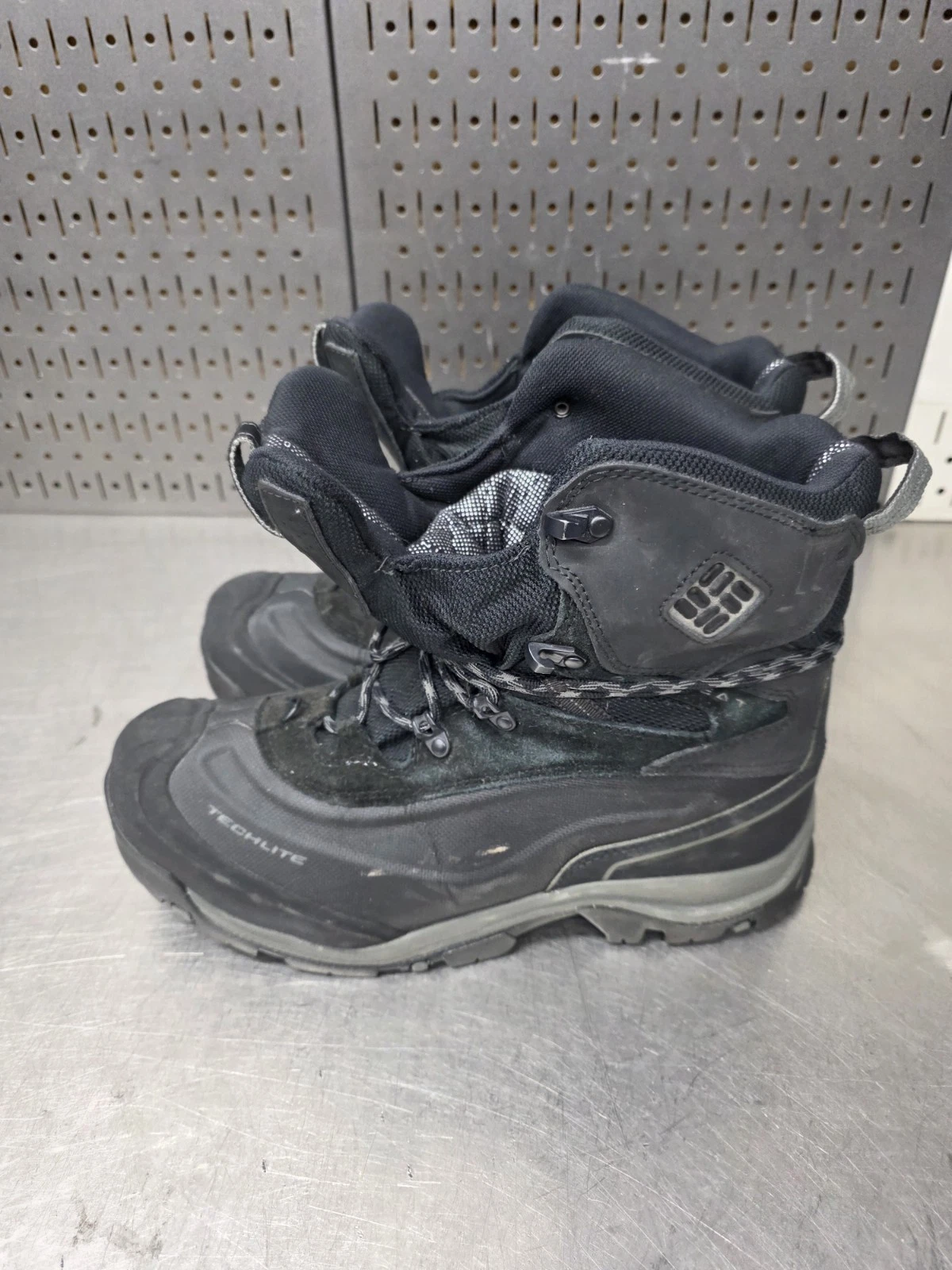 Columbia Mens Waterproof Bugaboot with Omni-Heat size 12