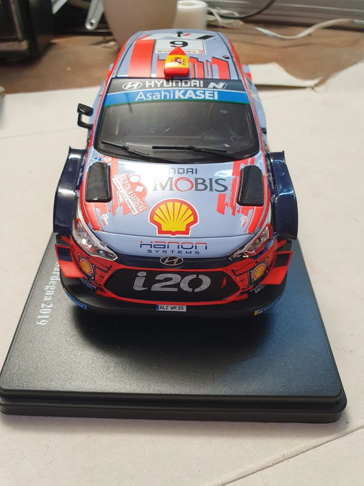 Hyundai I20 Coupe' WRC 1/24 Edizione edicola - Immagine 3 di 4