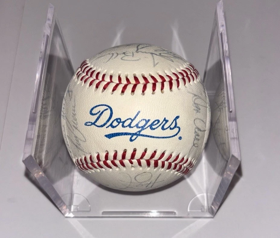 Tommy Lasorda Los Angeles Dodgers Original Autographed Baseball