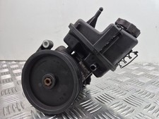 Pompe direction assistée Mercedes 250