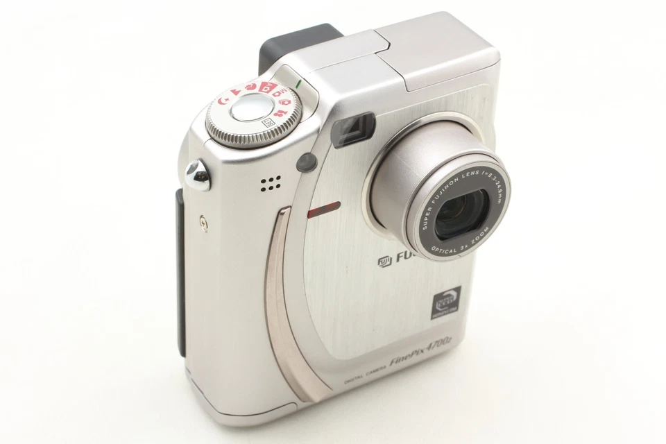 [Near MINT] Fujifilm FinePix 4700Z Digital Camera CCD 4.3MP Vintage From JAPAN - Image 2 of 4