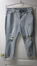 Levi Denizen High Rise Straight Size 18 Light Wash Distressed Denim Jeans New