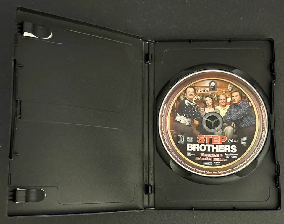 Step Brothers Comedy DVD Will Ferrell, John C. Reilly (Columbia/Sony 2008 Used) - Image 4 of 4