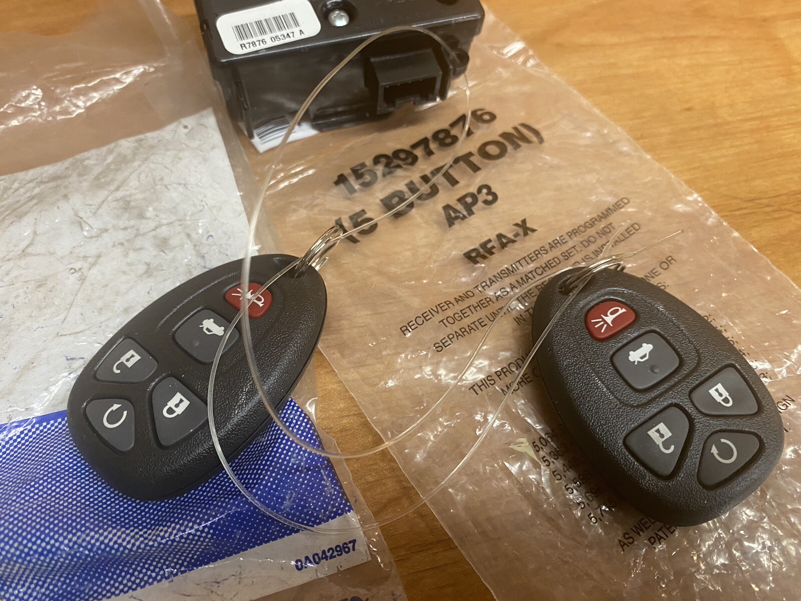 NOS Genuine GM 15297876 05 06 PONTIAC G6 THEFT LOCKING CONTROL MODULE