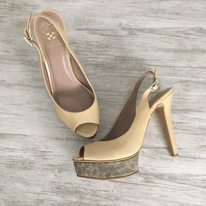 vince camuto nude sandals
