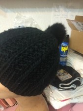 Black Acrylic Cable Knit Beanie w/ Fur Pom
