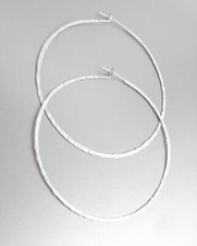 GORGEOUS Lightweight Mat Silver Plated Textured Round Flat Hoop Earrings
