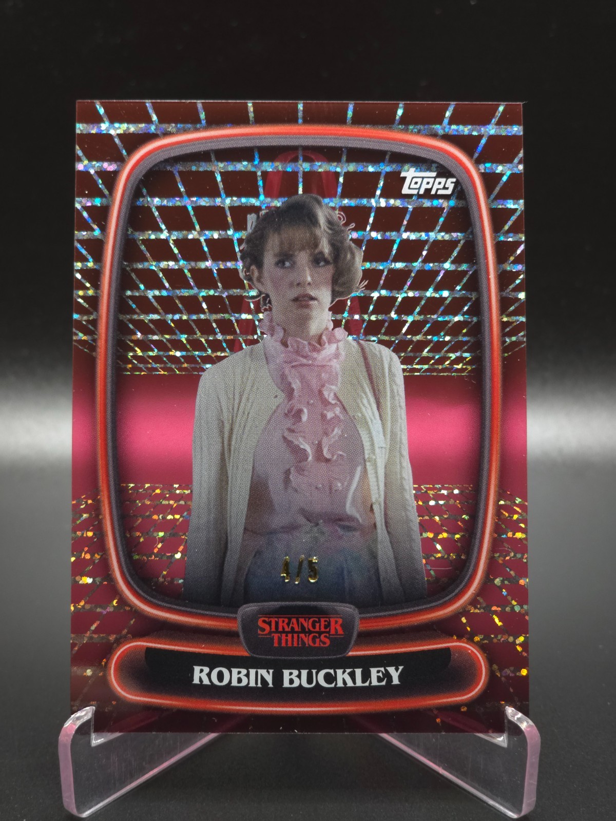 Robin Buckley 2025 Topps Stranger Things High Tek #8 Red Hawkins Lab #4/5
