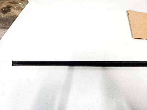 +07-13 Moldura ventana puerta pasajero derecho Mini Cooper Clubman 51-33-7-146-092 O - Imagen 9 de 9