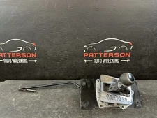 07-10 SATURN SKY 2.4 AUTOMATIC TRANSMISSION FLOOR SHIFTER GEAR SELECTOR W/ CABLE
