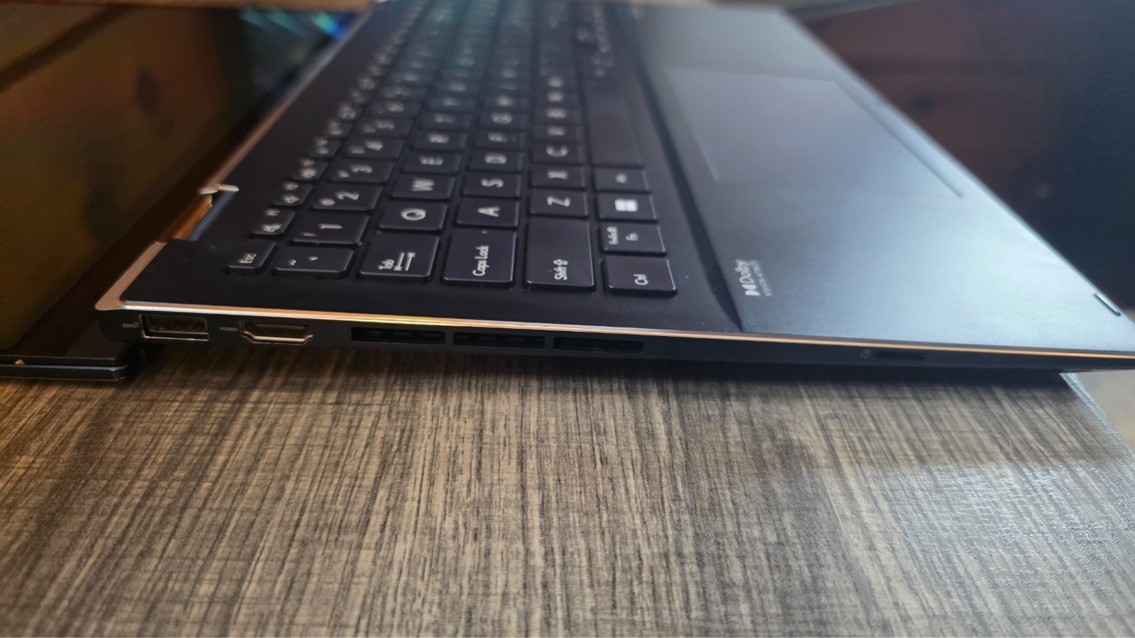 ASUS ZenBook Flip 15, 15.6-Inch Laptop, with I7-12700H, Windows 11 Home