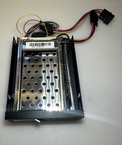 Akasa AK-IEN-03 Lokstor M21 2.5 inch 2 Bay Mobile Rack SATA 2 Slot 2,5Zoll