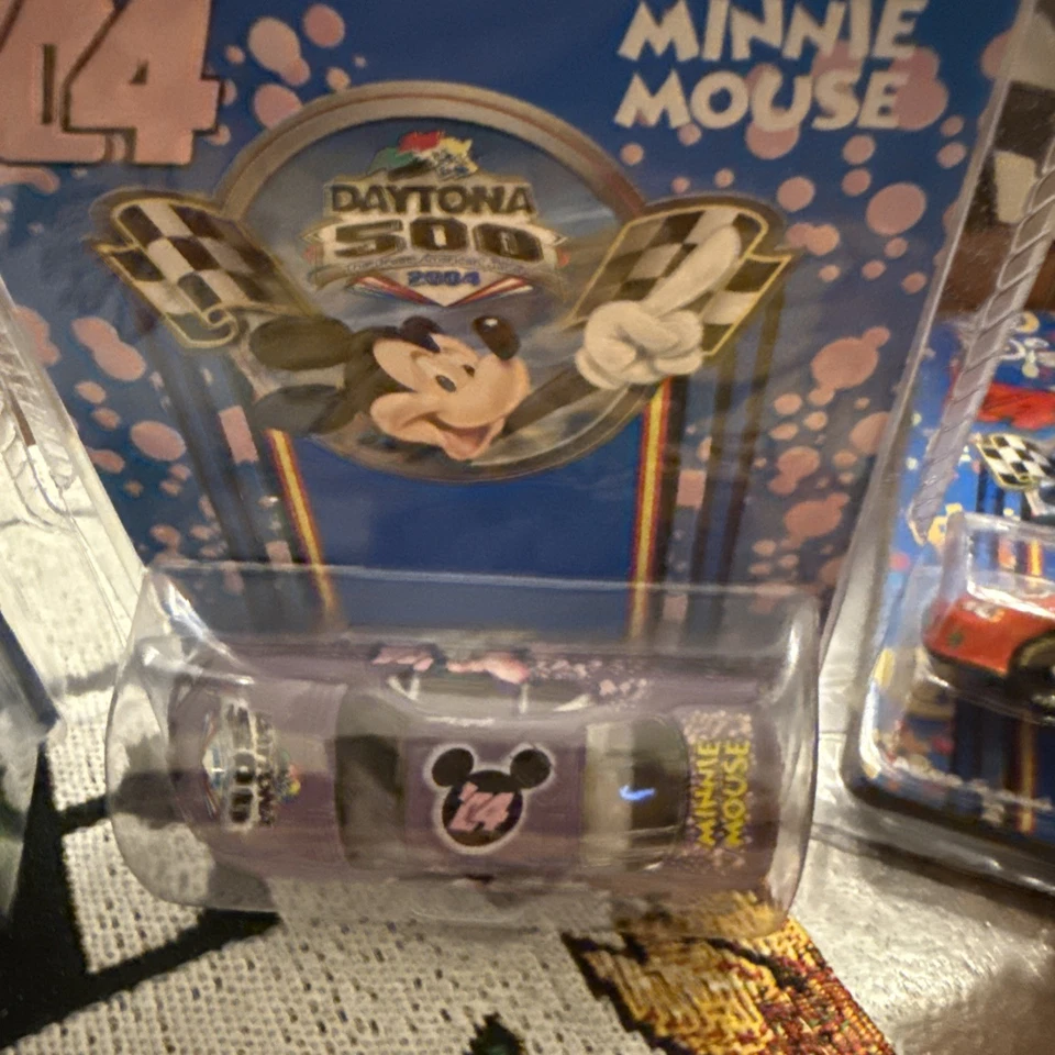 Disney Nascar 2004 Daytona 500 Mickey Friends All Five New Sealed - Image 4 of 4