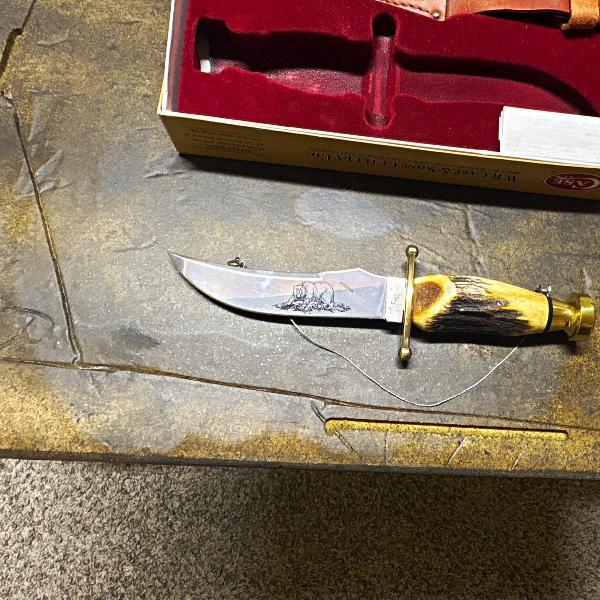 Case Stag/Antler Handle Hunting Collectible Modern Fixed Blade