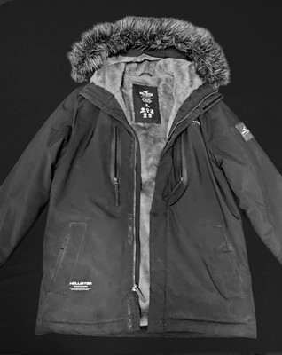 Hollister All Weather Winterjacke M Schwarz   wie neu, abnehmbare Fellkapuze