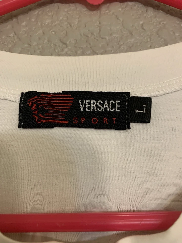 Camiseta Versace Para Hombre Blanca Manga Corta Cabeza de Medusa Logo Estampado Grande Foto 3 de 4