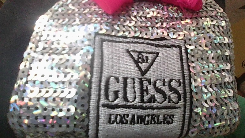 Guess Bling Sparkle Sequin Embroidery Logo Perfume Bottle Tee Sz 8 SSlv Pink Bow