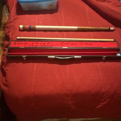 Dixie Club Two-Piece Pool Cue 19 oz 57 in w/ Case (Randy Weaver Marked)