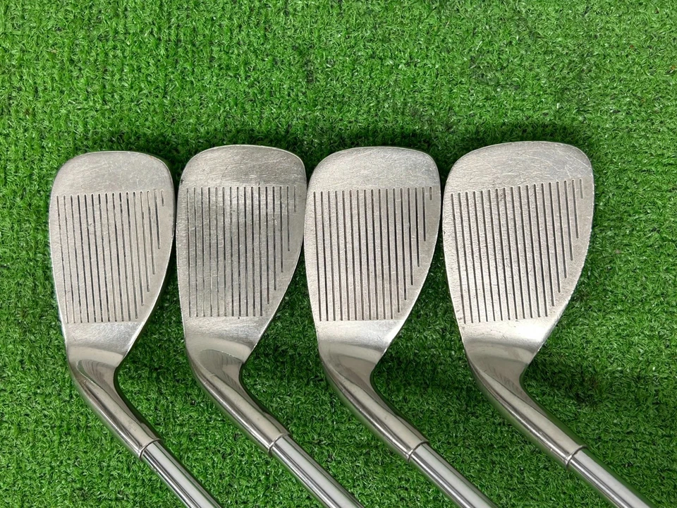 Lynx Predator Iron Set 3-9+PW RH Lynx Predator Regular Flex Steel Shaft EL3961 - Image 4 of 4
