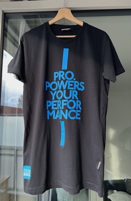 T-Shirt / Shirt  L schwarz - Pro. Powers your Performance, Herren