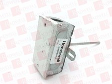 HONEYWELL C7041B2005 / C7041B2005 (NEW IN BOX)