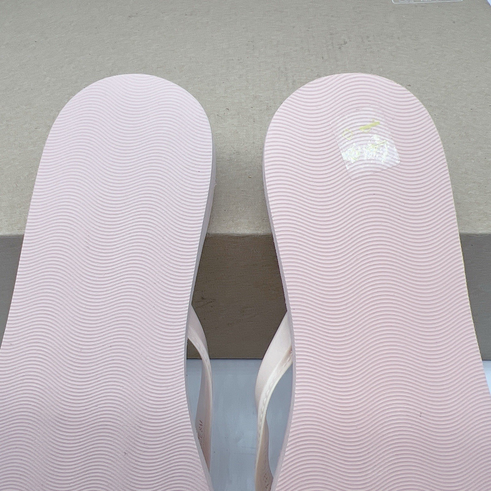 Tory Burch Kira Women's Casual Flip Flop Thong Sandals Flats Pink US 8 thumbnail 10