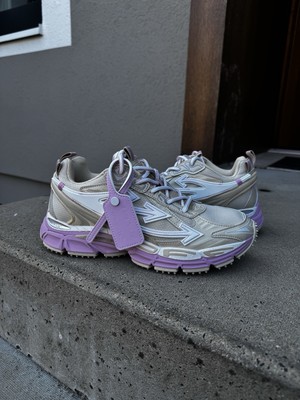 Off-White Sneaker  Be right back  EU 40, beige/rosa