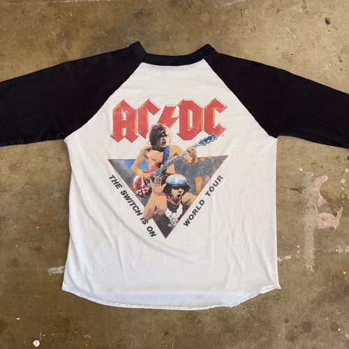 1983 VINTAGE 80s AC/DC THE SWITCH IS ON WORLD TOUR CONCERT T 1980s vintage concert t-shirt, vintage, single stitch, B+ condition