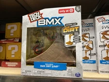 Tech Deck BMX Dirt Jump Set