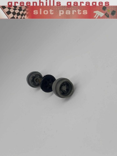 Greenhills Scalextric France C100 Tyrrell 005 Hinterachse & Räder - gebraucht - P10760