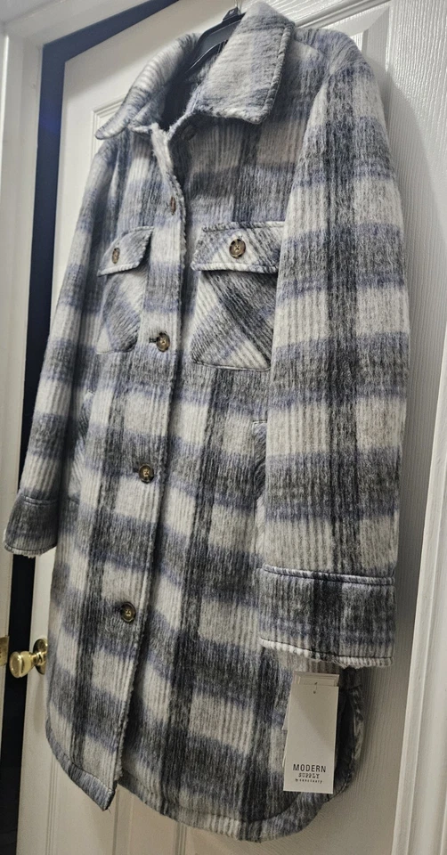 Shacket - Modern Supply - By Sanctuary- Medium - Black - Blue - White - Image 3 of 4