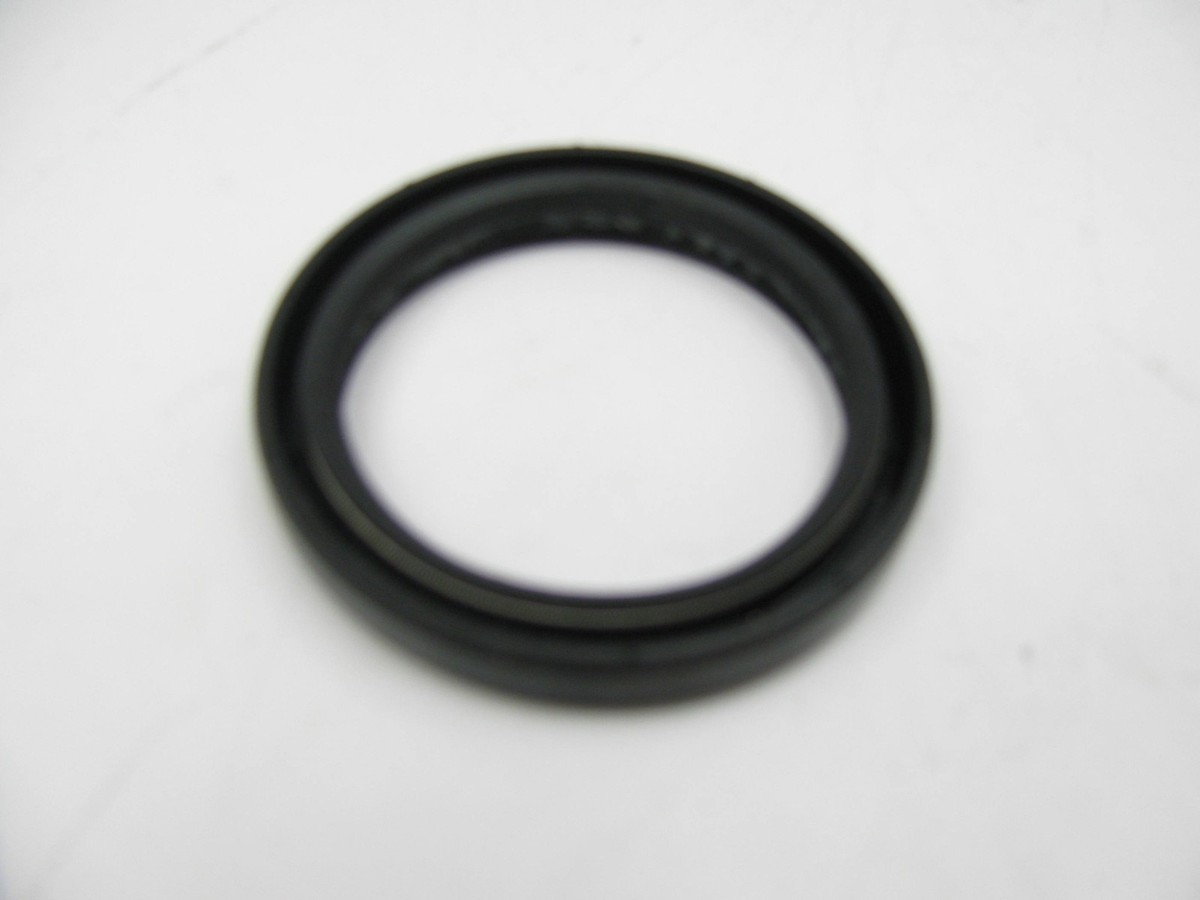 Ford OEM F6XZ-6700-AA Crankshaft Seal Assembly 1996-1998 Mercury