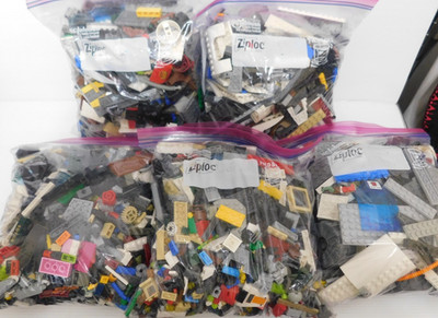 Lego over 10 Pounds ~ 5 Gallons Bulk Lot From One Household