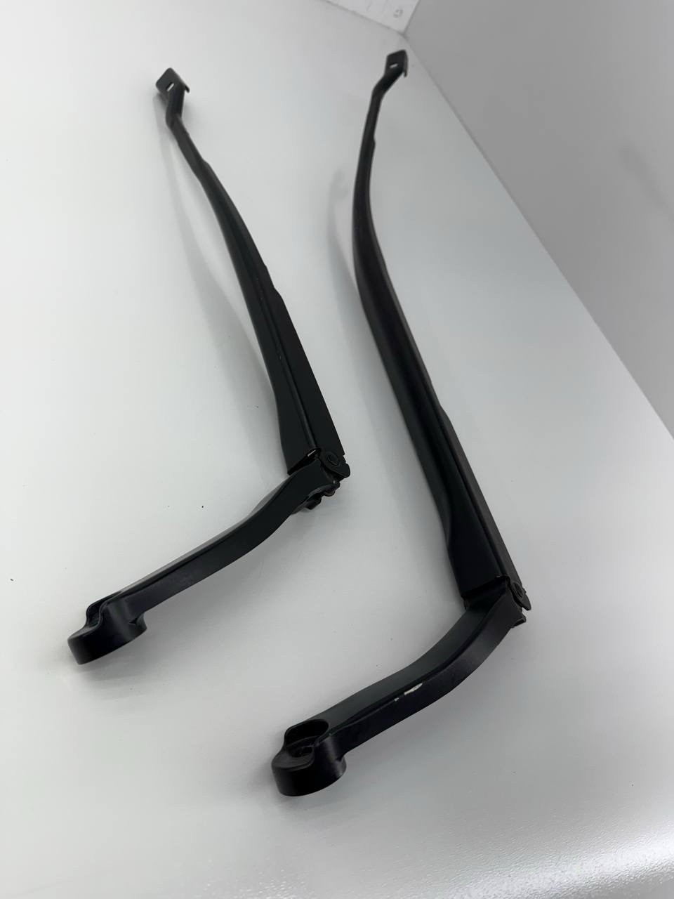 2014-2019 MASERATI GHIBLI WINDSHIELD WIPER ARM LEFT & RIGHT 
