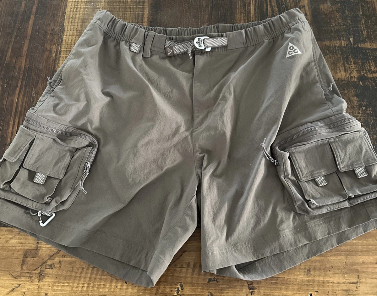 Nike ACG Ironstone Cargo Utility Shorts Mens XXL Earth Tone