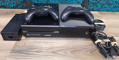 Microsoft Xbox One Console 1540 500gb Bundle 2 Controllers Cords Tested Works