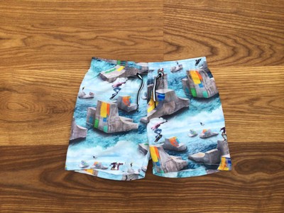 Molo Badehose,  bunt, Gr. 122/128, neuwertig  !