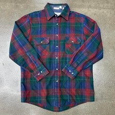 Vintage 90s Northwest Territory Green Red Plain Quilt Lined Flannel Men's Small