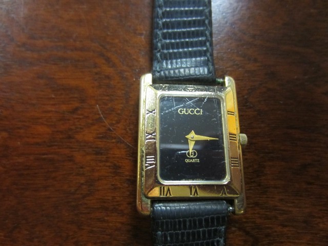 Gucci 4200L Vintage 18k Gold Plated 