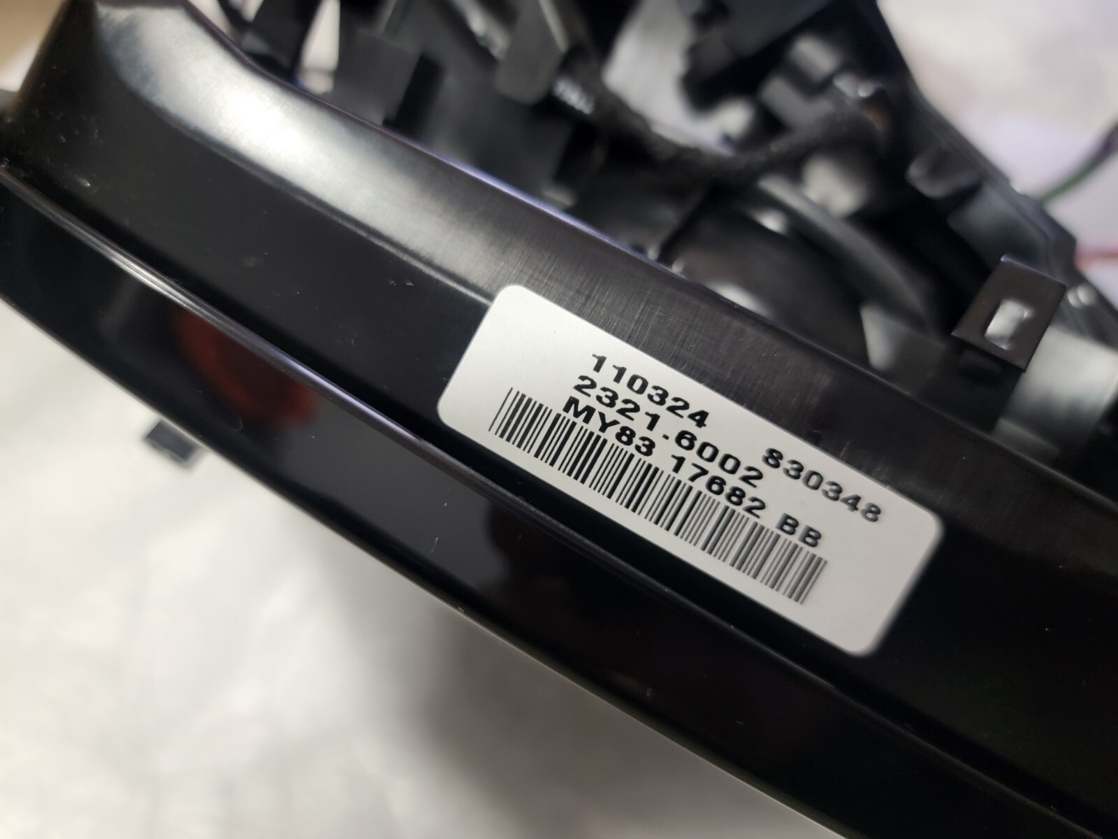 2021-2023 ASTON MARTIN DBX PASSENGER RH SIDE DOOR MIRROR WITH CAMERA MY83-17682