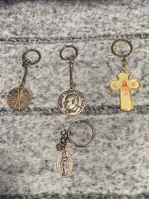 Vintage religious keychain lot of 4 #B6
