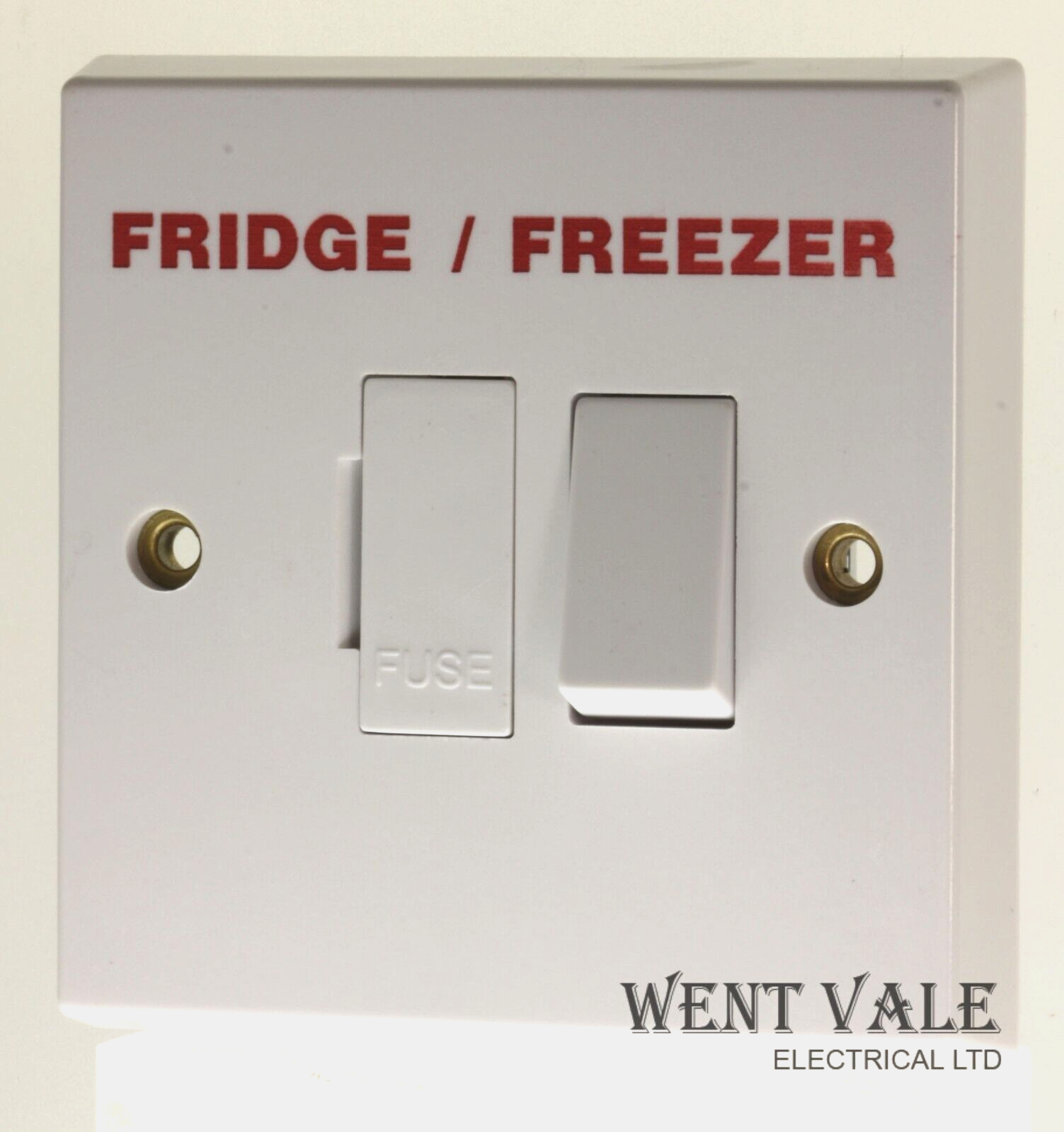 Volex  VX1080 (F/F)  13a White Moulded Sw'd Fused Spur Engraved ""Fridge/Freezer""