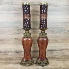 Embossed Crocodile Pillar Candles With Stand Holders And Brass Candle Rings