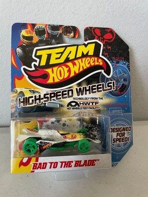 2012 Hot Wheels Team Hot Wheels BAD TO THE BLADE High Speed Wheels READ AD