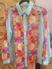 NWT Fig and Flower Sheer Floral Blouse Size Medium