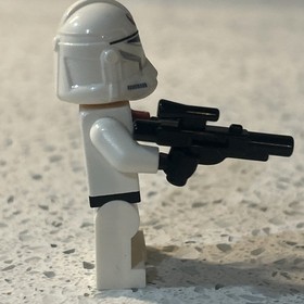 Lego Star Wars Minifigure BARC Clone Trooper w/ Blaster 75037 Red!