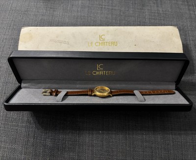 New LE CHATEAU Genuine Diamond 18K Gold Plated 2011 Running New Battery